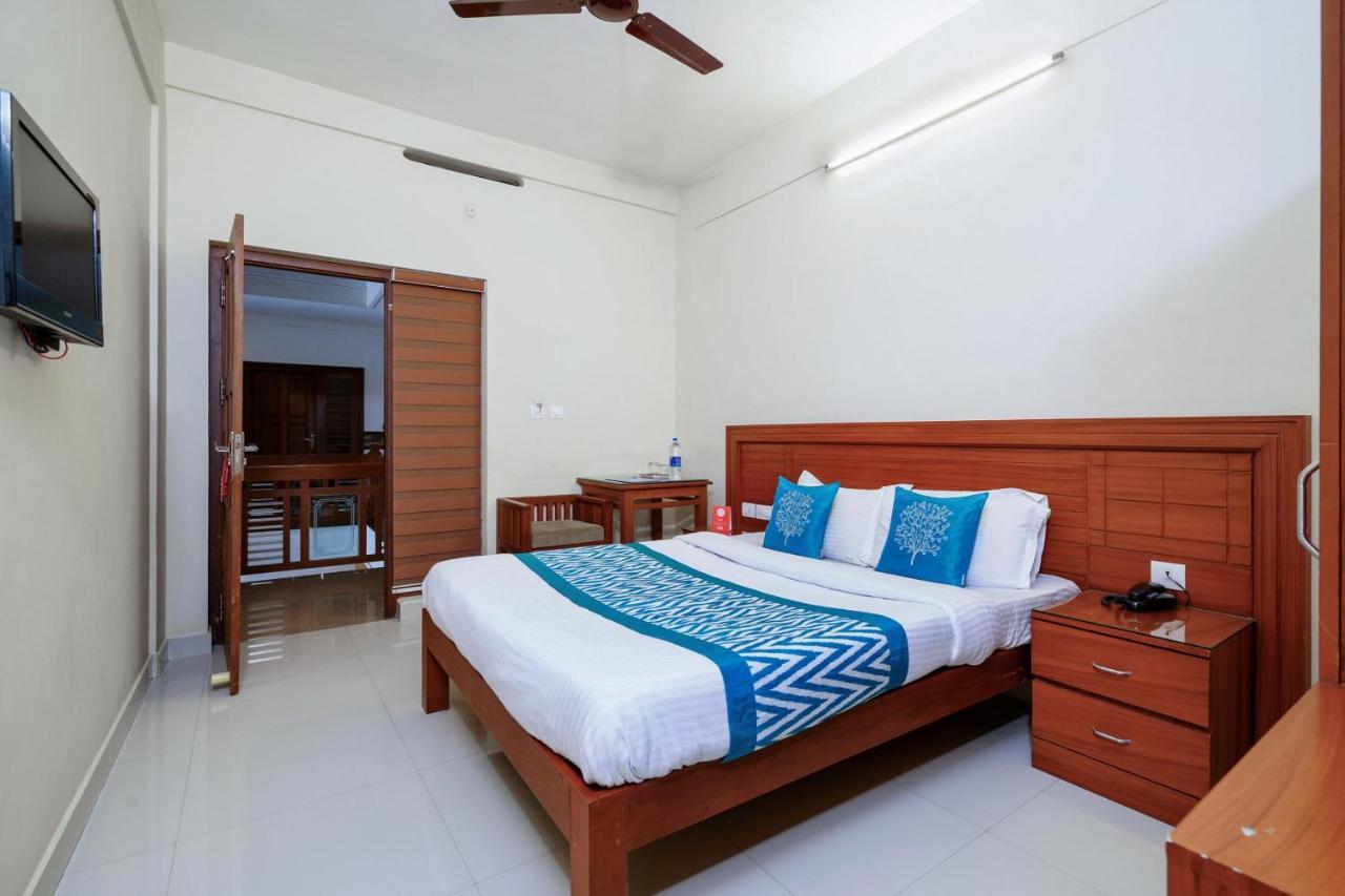 Oyo 9404 Hotel White Fort Mananthavady Exteriör bild